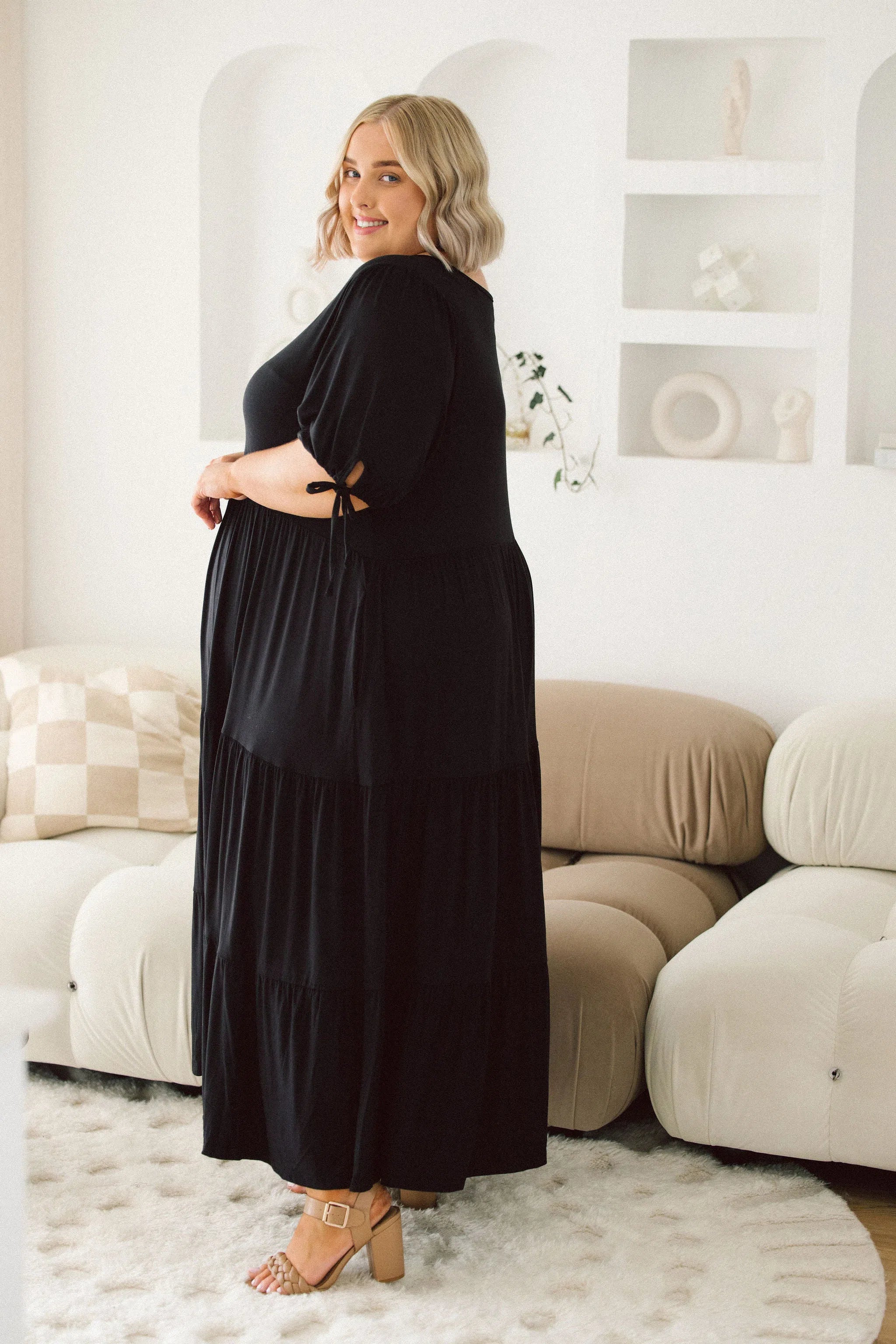 Elegant Women's Black Plus Size Dress - Harlow Dress from Peach The Label