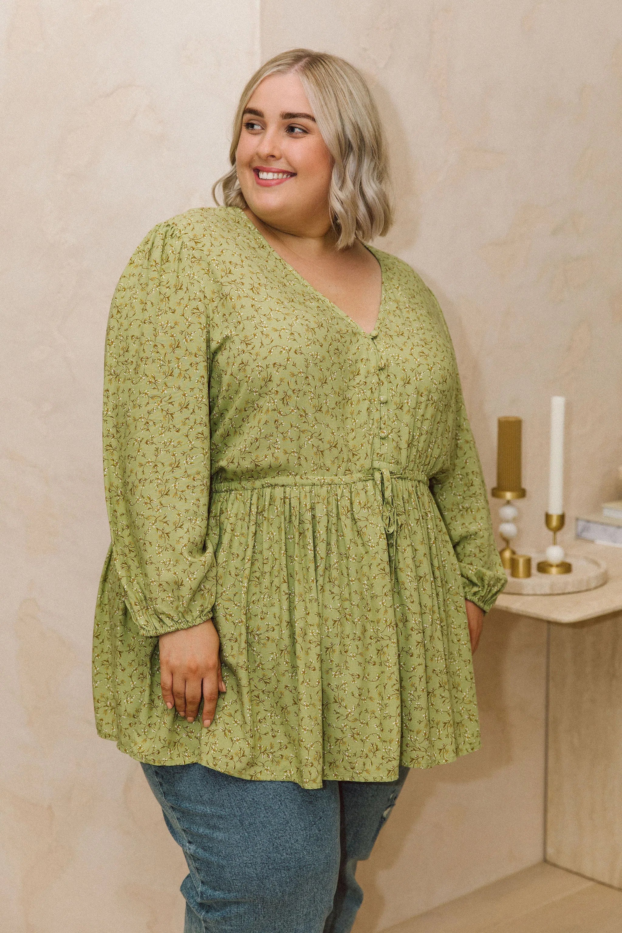 Plus Size fashion,  women modeling a Plus Size Floral Print Top - Discover Vibrant Style with Isla Top in Wildflower