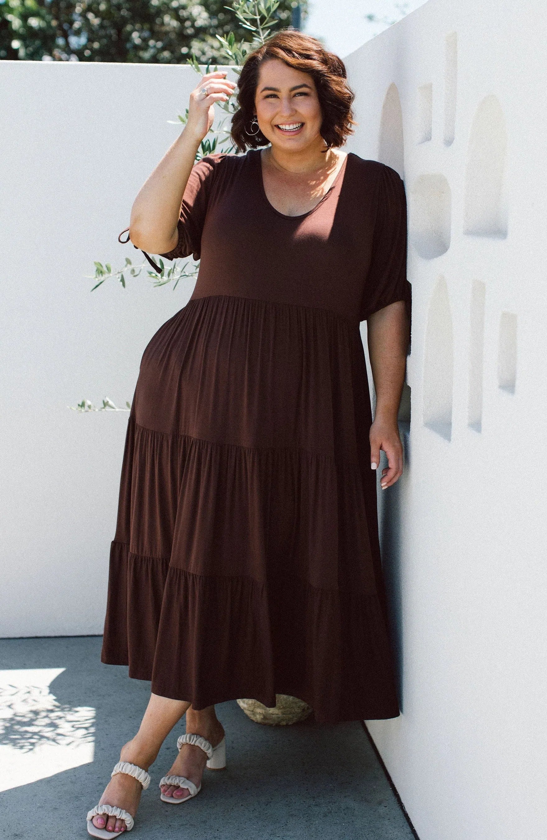 Plus Size Brown Dress - Embrace Elegance & Comfort in Harlow Dress - Chocolate